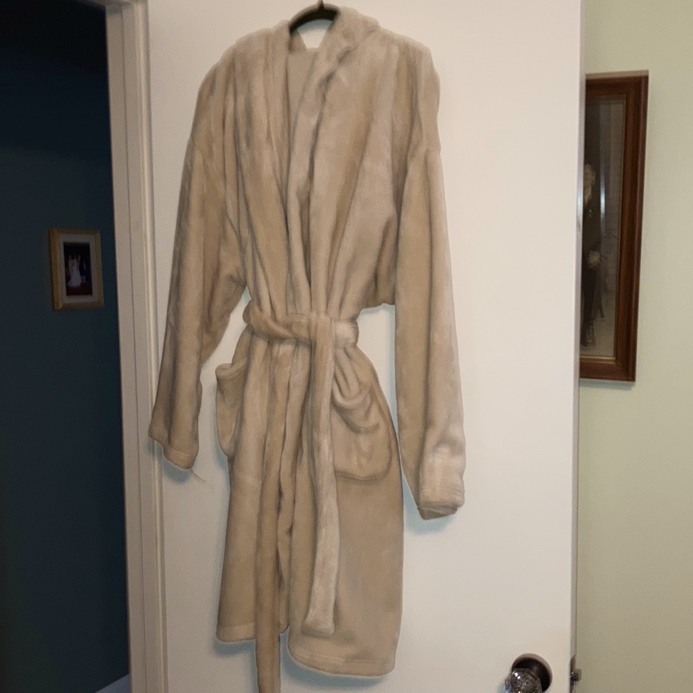 Summer & Rose Robe
